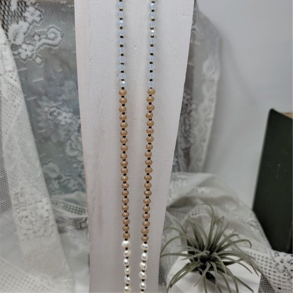 Modern Necklace Freshwater Pearls & Glass Beads - Picture 6 of 10